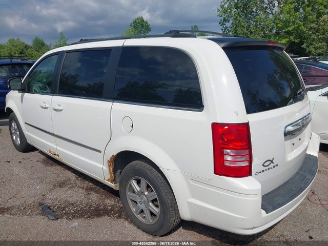 2010 Chrysler Town & Country Touring მანქანა იყიდება აუქციონზე, vin: 2A4RR5D12AR432071, აუქციონის ნომერი: 45342255