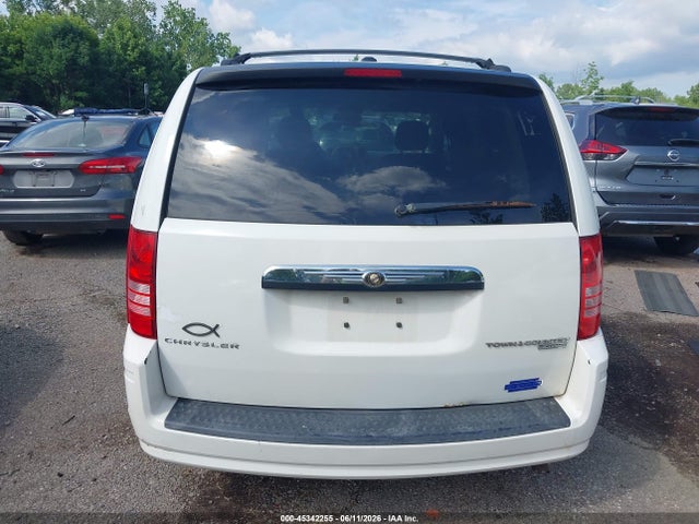 2010 Chrysler Town & Country Touring მანქანა იყიდება აუქციონზე, vin: 2A4RR5D12AR432071, აუქციონის ნომერი: 45342255