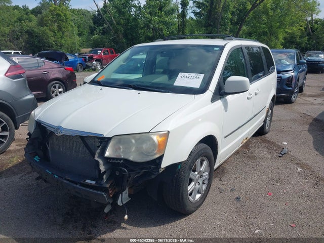2010 Chrysler Town & Country Touring მანქანა იყიდება აუქციონზე, vin: 2A4RR5D12AR432071, აუქციონის ნომერი: 45342255