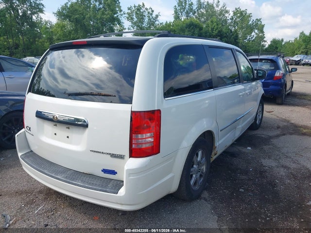2010 Chrysler Town & Country Touring მანქანა იყიდება აუქციონზე, vin: 2A4RR5D12AR432071, აუქციონის ნომერი: 45342255