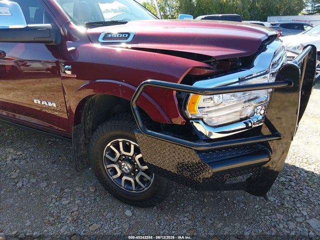 Продажа на аукционе авто 2024 Ram 3500 Limited Longhorn  4x4 6'4 Box, vin: 3C63R3FL3RG108814, номер лота: 45342258
