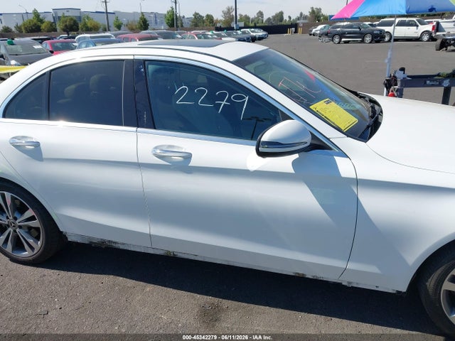 Mercedes-Benz C 300 2020 WDDWF8DB8LR527888 Image 14