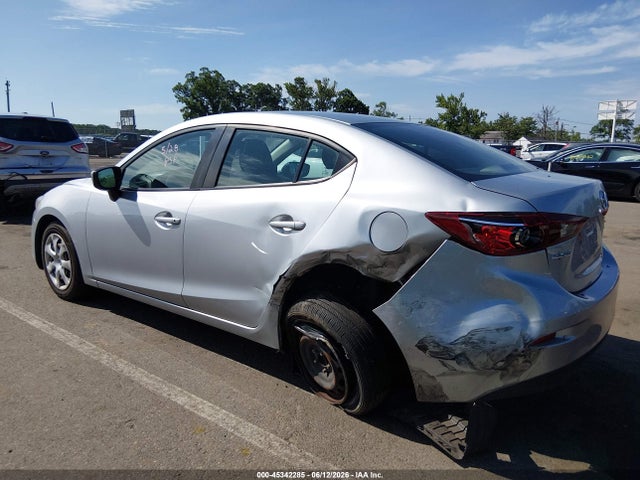Auction sale of the 2018 Mazda Mazda3 Sport, vin: 3MZBN1U71JM275766, lot number: 45342285