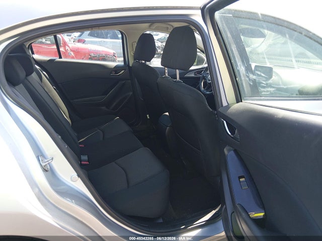 Aukcja sprzedaży 2018 Mazda Mazda3 Sport, vin: 3MZBN1U71JM275766, numer aukcji: 45342285