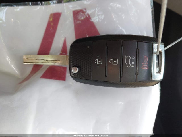 45342288 :رقم المزاد ، 5XYPG4A56HG292187 vin ، 2017 Kia Sorento 3.3l Lx مزاد بيع