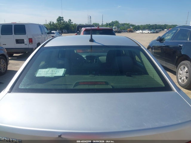 45342289 :رقم المزاد ، 1G1PC5SH7B7257777 vin ، 2011 Chevrolet Cruze Ls مزاد بيع