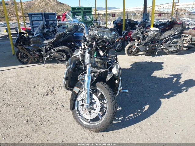 Harley-Davidson Fltruse Cvo Road Glide 2016 1HD1TAN35GB962943 Image 5