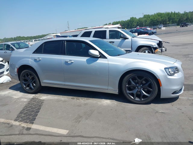 Aukcja sprzedaży 2021 Chrysler 300 300s, vin: 2C3CCABGXMH629680, numer aukcji: 45342319
