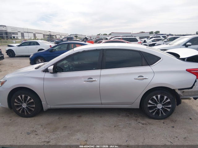 Продажа на аукционе авто 2017 Nissan Sentra S, vin: 3N1AB7APXHY380231, номер лота: 45342342