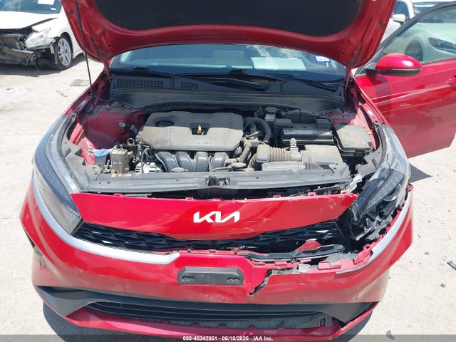 Продажа на аукционе авто 2024 Kia Forte Lxs, vin: 3KPF24AD1RE741050, номер лота: 45342351