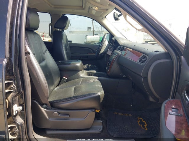 2007 Chevrolet Tahoe Lt მანქანა იყიდება აუქციონზე, vin: 1GNFC130X7R350204, აუქციონის ნომერი: 45342389
