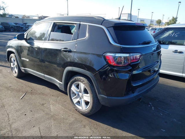 Jeep Compass Latitude Fwd 2022 3C4NJCBB0NT137422 Image 3