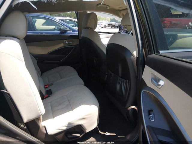 Продажа на аукционе авто 2017 Hyundai Santa Fe Se, vin: KM8SM4HF3HU175968, номер лота: 45342437