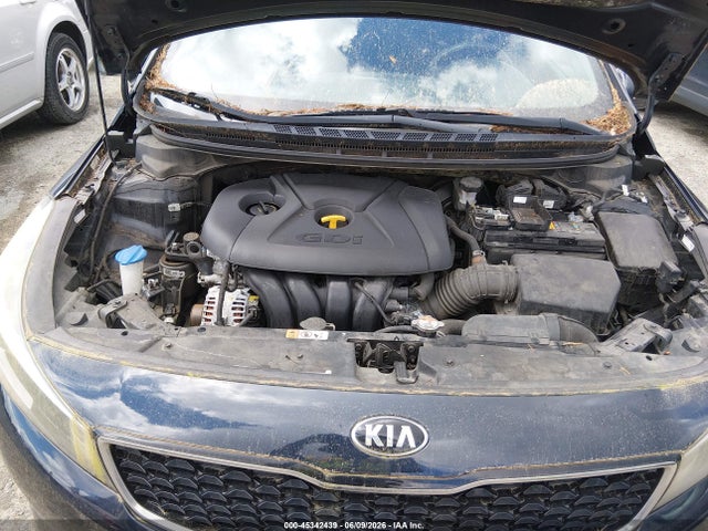 45342439 :رقم المزاد ، KNAFK5A89H5685276 vin ، 2017 Kia Forte Lx مزاد بيع