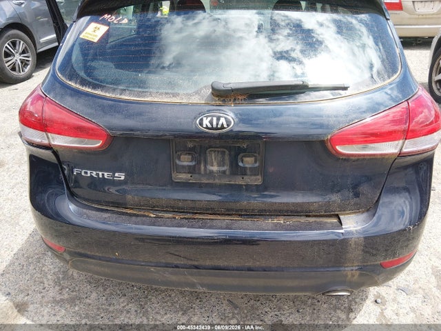 45342439 :رقم المزاد ، KNAFK5A89H5685276 vin ، 2017 Kia Forte Lx مزاد بيع