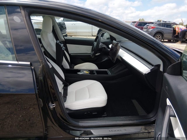 Tesla Model 3 Long Range 2021 5YJ3E1EB5MF860398 Image 5