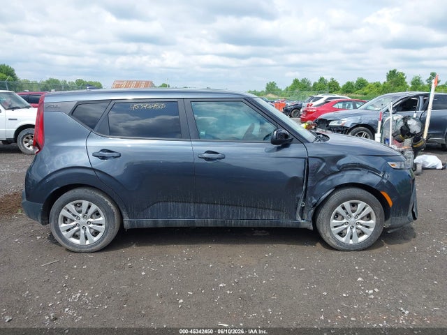 Продажа на аукционе авто 2021 Kia Soul Lx, vin: KNDJ23AU2M7790674, номер лота: 45342450