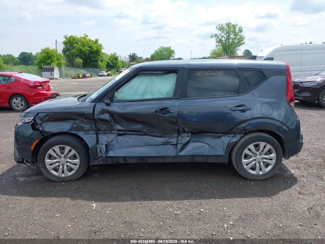 Продажа на аукционе авто 2021 Kia Soul Lx, vin: KNDJ23AU2M7790674, номер лота: 45342450