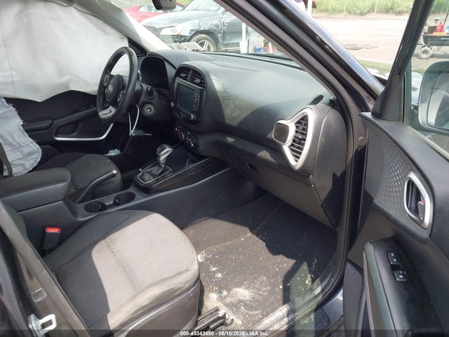 Продажа на аукционе авто 2021 Kia Soul Lx, vin: KNDJ23AU2M7790674, номер лота: 45342450