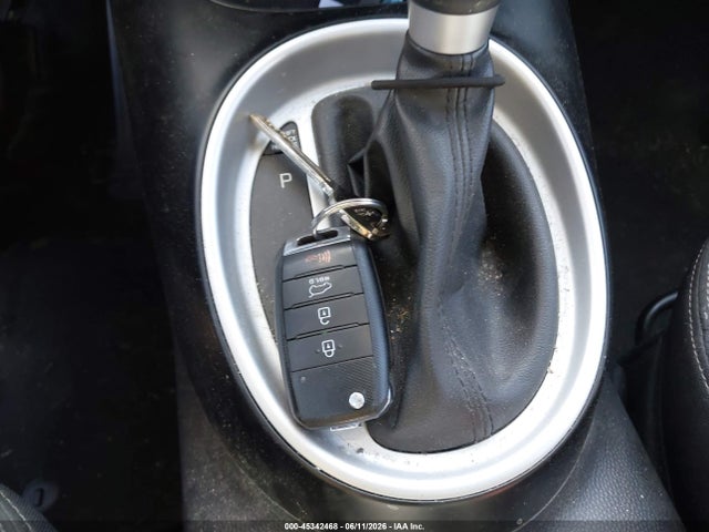 2016 Kia Soul მანქანა იყიდება აუქციონზე, vin: KNDJN2A27G7858813, აუქციონის ნომერი: 45342468