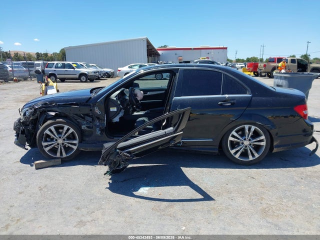 Aukcja sprzedaży 2013 Mercedes-benz C 250 Sport, vin: WDDGF4HB2DR290601, numer aukcji: 45342493