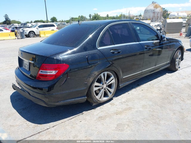 Aukcja sprzedaży 2013 Mercedes-benz C 250 Sport, vin: WDDGF4HB2DR290601, numer aukcji: 45342493