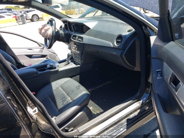 Aukcja sprzedaży 2013 Mercedes-benz C 250 Sport, vin: WDDGF4HB2DR290601, numer aukcji: 45342493