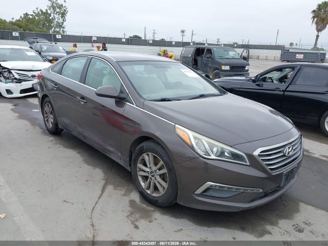 Hyundai SONATA SE 2015 5NPE24AF8FH150086 Image 1