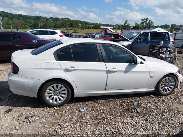Aukcja sprzedaży 2009 Bmw 328i, vin: WBAPH77589NL82888, numer aukcji: 45342501
