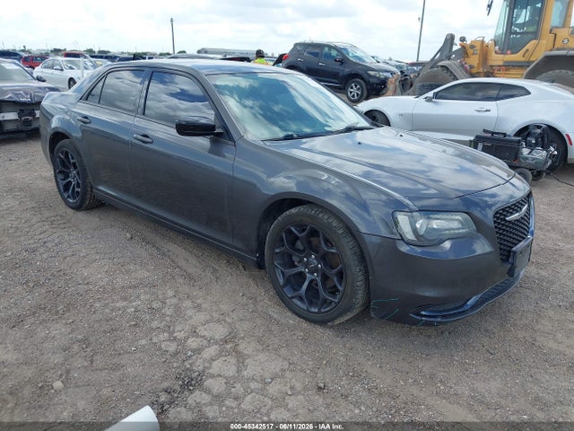 2019 Chrysler 300 Touring მანქანა იყიდება აუქციონზე, vin: 2C3CCAAG8KH676771, აუქციონის ნომერი: 45342517