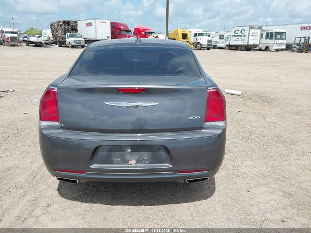 45342517 :رقم المزاد ، 2C3CCAAG8KH676771 vin ، 2019 Chrysler 300 Touring مزاد بيع