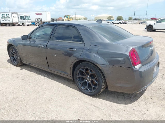 45342517 :رقم المزاد ، 2C3CCAAG8KH676771 vin ، 2019 Chrysler 300 Touring مزاد بيع