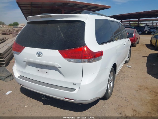 Aukcja sprzedaży 2011 Toyota Sienna Le V6, vin: 5TDKK3DC7BS052105, numer aukcji: 45342532