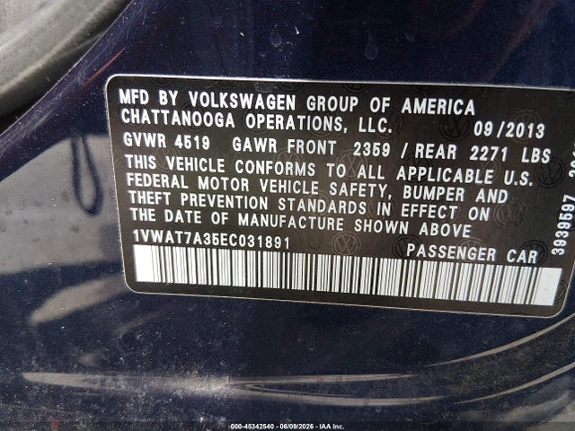 1VWAT7A35EC031891 Volkswagen Passat 1.8t Wolfsburg Edition