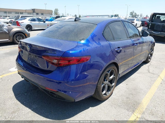 ZARFAMBN9L7634612 Alfa Romeo Giulia Ti Sport Rwd