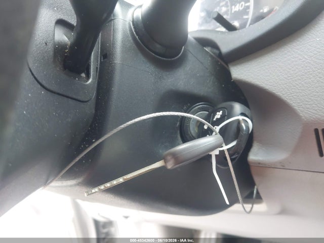 Aukcja sprzedaży 2013 Toyota Corolla Le, vin: 5YFBU4EE8DP183880, numer aukcji: 45342600
