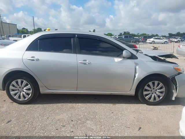 Aukcja sprzedaży 2013 Toyota Corolla Le, vin: 5YFBU4EE8DP183880, numer aukcji: 45342600