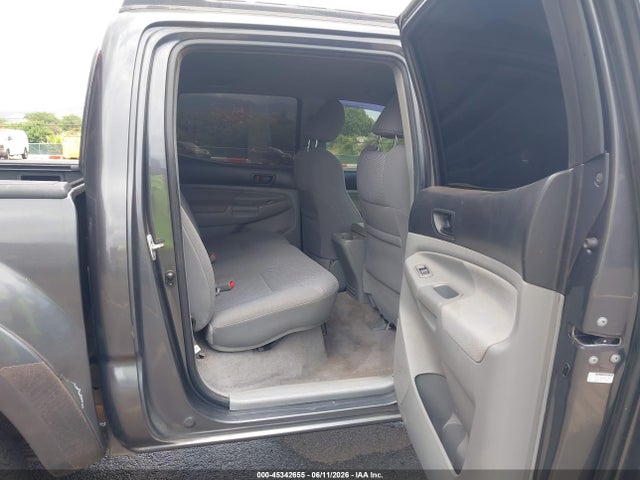 Продаж на аукціоні авто 2011 Toyota Tacoma Prerunner V6, vin: 3TMJU4GN1BM117572, номер лоту: 45342655