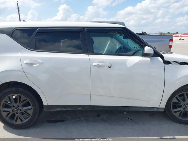 KIA SOUL EX 2020 KNDJ33AU4L7718208 Image 13