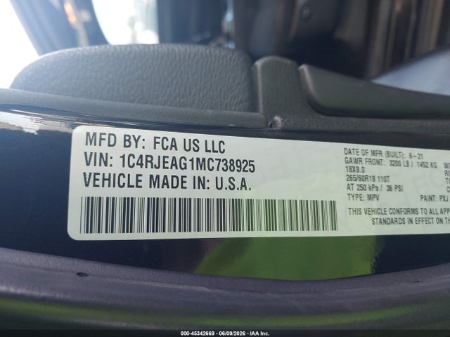 Jeep Grand Cherokee Laredo E 4x2 2021 1C4RJEAG1MC738925 Image 9