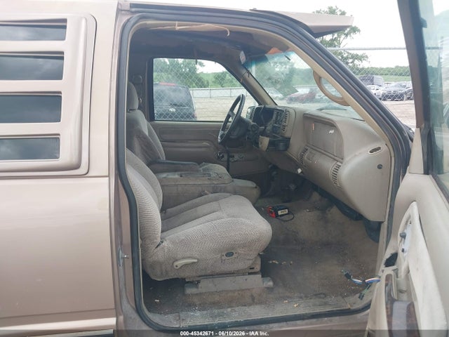 Продажа на аукционе авто 1997 Chevrolet C1500 Fleetside, vin: 1GCEC19M9VE248606, номер лота: 45342671