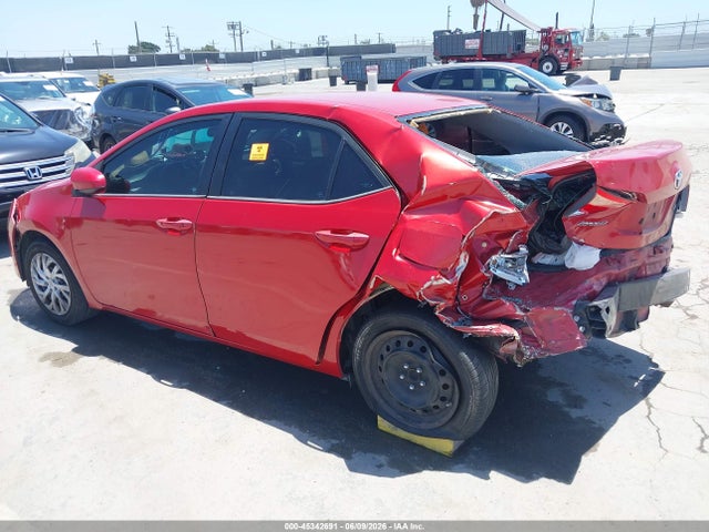 Toyota COROLLA LE 2017 5YFBURHE9HP707584 Image 3