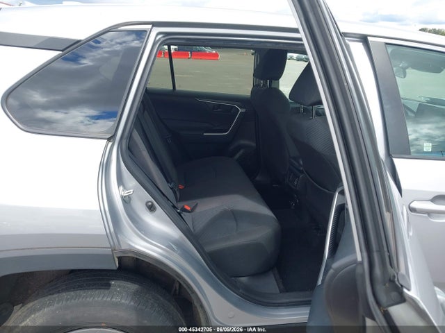 Toyota RAV4 LE 2022 2T3F1RFV2NC279910 Image 8