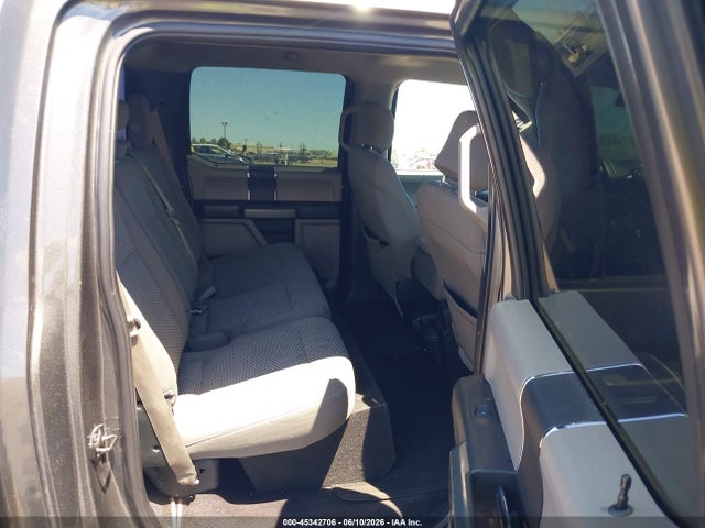 Ford F-150 Xlt 2017 1FTEW1C88HKC65938 Image 8