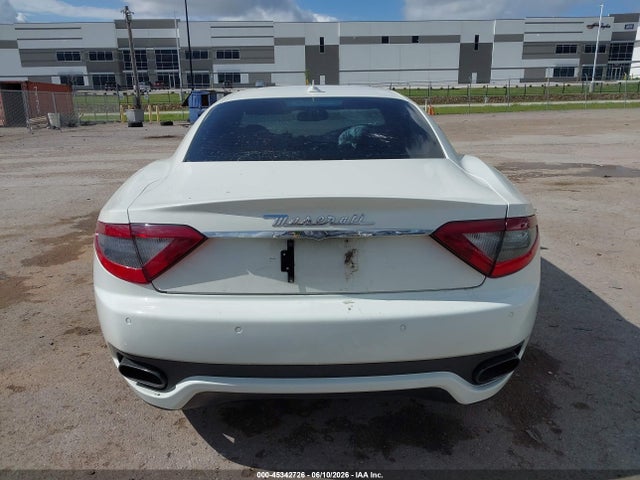 2014 Maserati Granturismo Mc/sport მანქანა იყიდება აუქციონზე, vin: ZAM45VLA3E0109401, აუქციონის ნომერი: 45342726