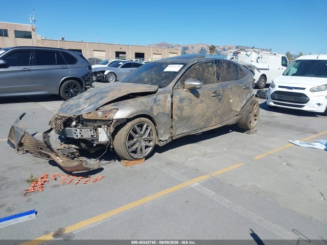 Lexus IS 350 2018 JTHBZ1D29J5032660 Image 2