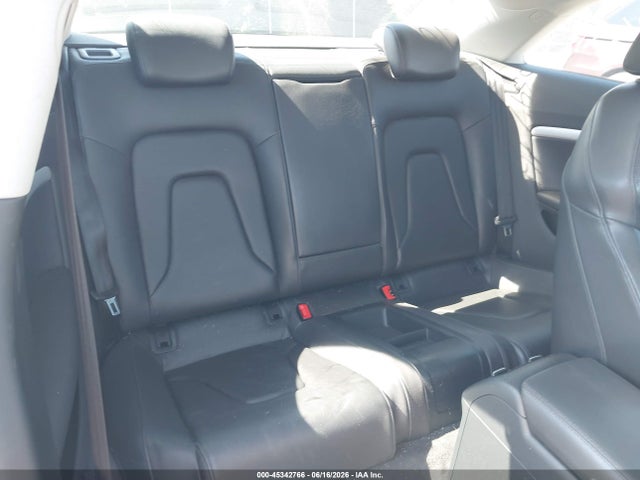 2014 Audi A5 2.0t Premium მანქანა იყიდება აუქციონზე, vin: WAURFAFR7EA004949, აუქციონის ნომერი: 45342766