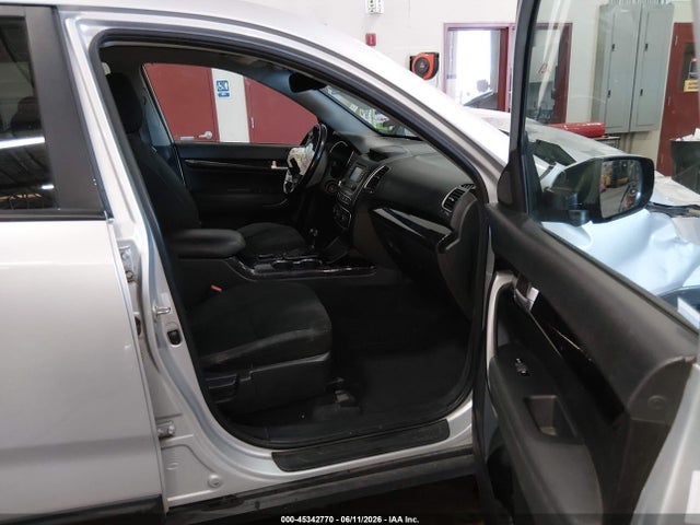 KIA SORENTO LX 2014 5XYKTCA63EG483845 Image 5