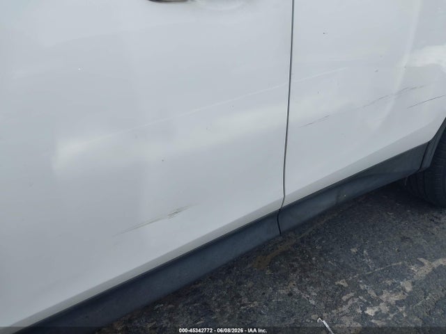 JTMRFREV2ED086085 Toyota Rav4 Xle