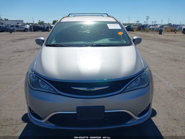 2C4RC1BG3HR540541 Chrysler Pacifica Touring-l